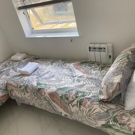 2 Bed Chalet Romney Sands Greatstone المظهر الخارجي الصورة
