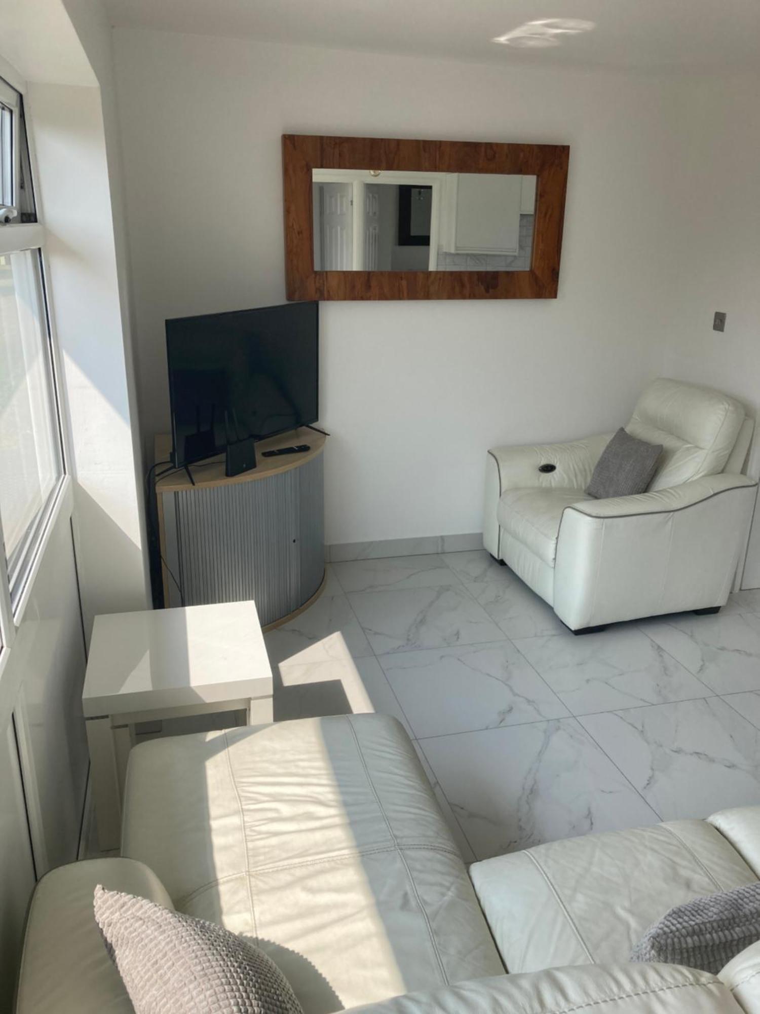 2 Bed Chalet Romney Sands Greatstone المظهر الخارجي الصورة