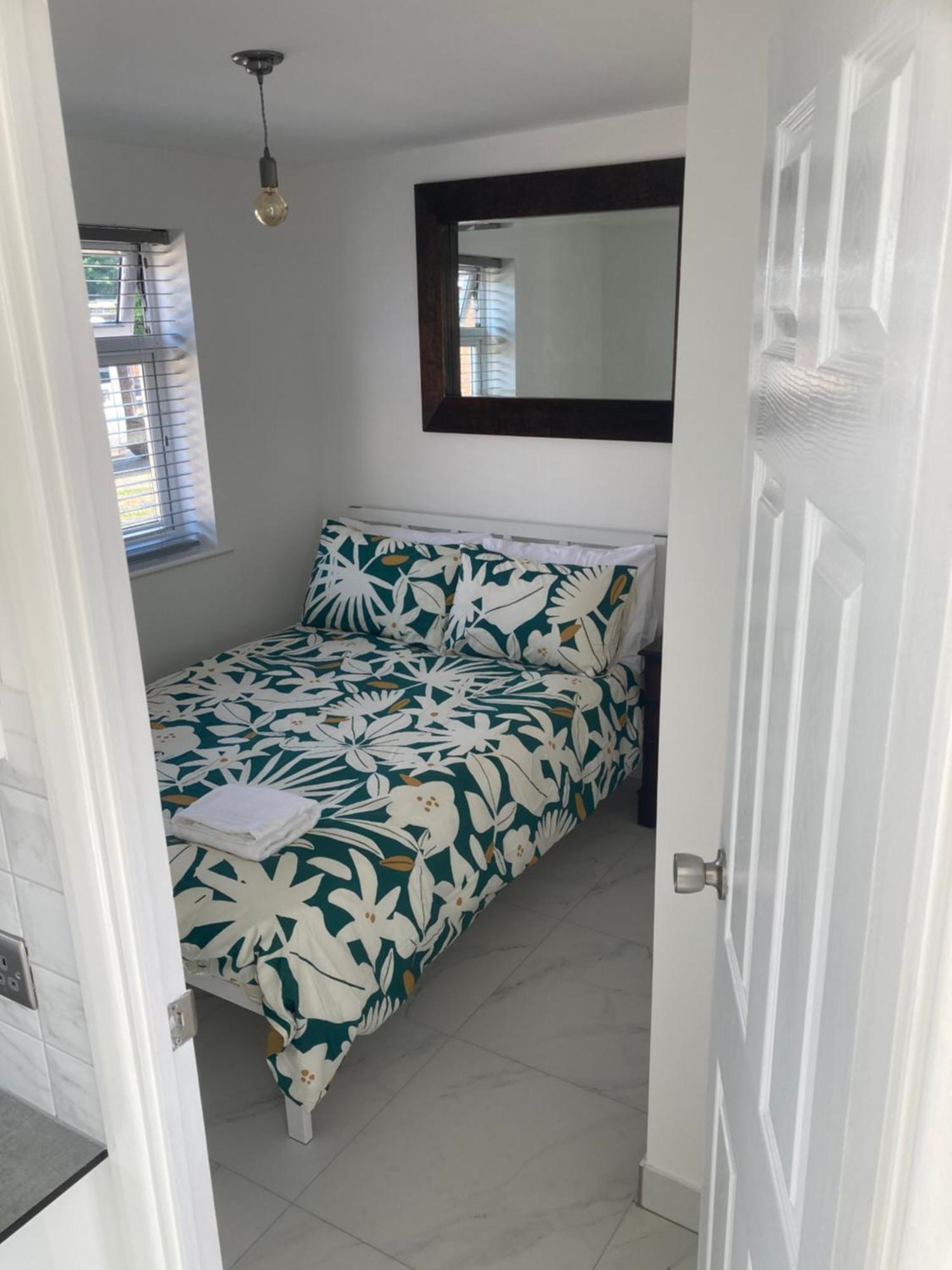 2 Bed Chalet Romney Sands Greatstone المظهر الخارجي الصورة
