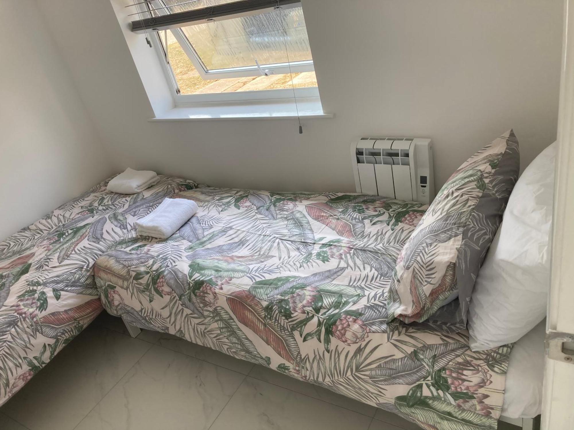2 Bed Chalet Romney Sands Greatstone المظهر الخارجي الصورة